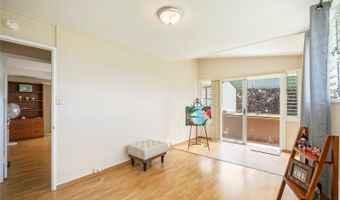 1469 Humuula St, Kailua, HI 96734