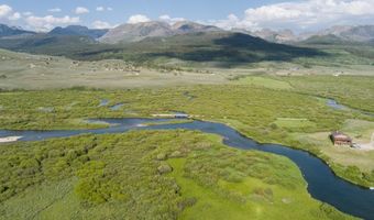 15 S RAINBOW Dr, Cora, WY 82925