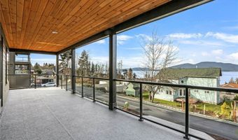 3706 W 3rd St, Anacortes, WA 98221