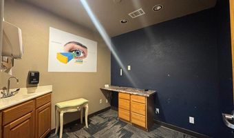 1002 W Main St, Artesia, NM 88210