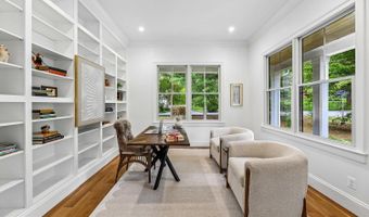 7926 BOLLING Dr, Alexandria, VA 22308