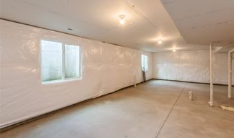 4404 NE 16th St, Ankeny, IA 50021