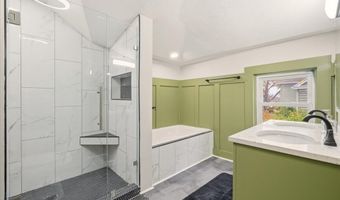 150 College Ave, Ashland, OH 44805