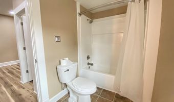1716 15th St, Bedford, IN 47421