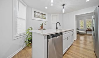 90 S Burgess Ave, Columbus, OH 43204