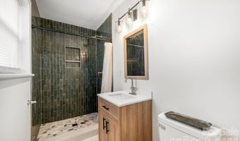 2333 Birchcrest Dr, Charlotte, NC 28205