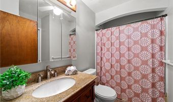 583 Sherwood Dr, Aurora, OH 44202
