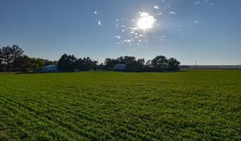 304 U St, Beaver City, NE 68926