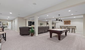 3120 Windmill Dr, Adrian, MI 49221