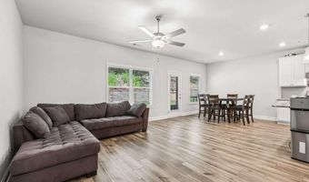 377 Station Overlook Dr, Auburn, GA 30011