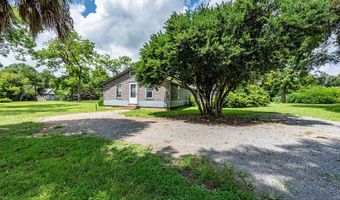 703 A & B Adderton St, Americus, GA 31719