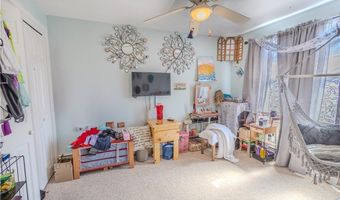 151 Willet Ave 5, East Providence, RI 02915