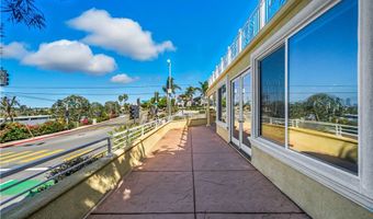 1107 Las Flores Dr, Carlsbad, CA 92008