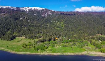 1 Caribou Pkwy, Cascade, ID 83611