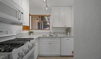 4712 Rim Rock Rd, Oceanside, CA 92056