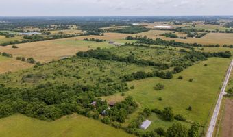 00 Lawrence 1220, Aurora, MO 65605