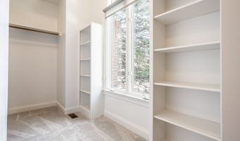 10571 Chatham Ct, Carmel, IN 46032