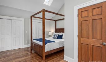 135 Westwood Pl, Asheville, NC 28806