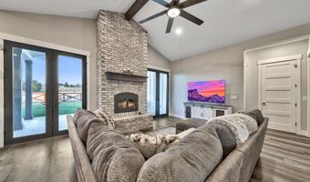 1409 Hunters Point Dr, Gardnerville, NV 89410