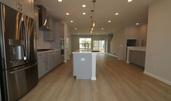 2724 Hunter Woods Dr, Apex, NC 27502