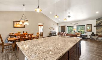 225 Aurora Way, Athol, ID 83801