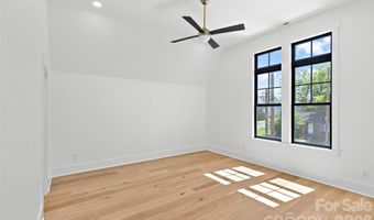 2425 Lola Ave, Charlotte, NC 28205