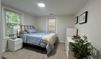 1034 Charles Ave, Charlotte, NC 28205