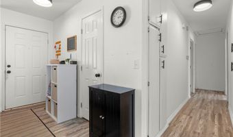 15456 Dale Evans Pkwy, Apple Valley, CA 92307