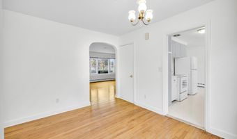 35 Burnham Rd, Avon, CT 06001