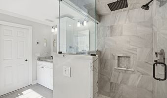 20 Bart Dr, Canton, CT 06019