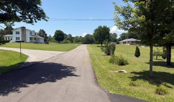 64 Lozano Rd, Albany, KY 42602