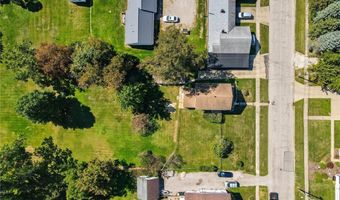 1026 E 16th St, Ashtabula, OH 44004