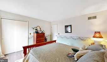 100 BROOKFIELD Dr, Dover, DE 19901