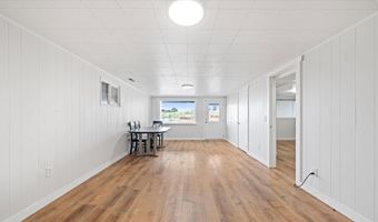 27504 W Orcutt Rd, Benton City, WA 99320