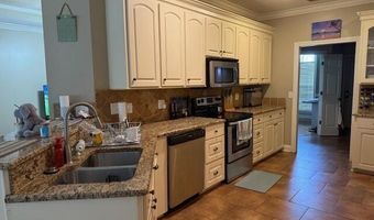 185 Apple Blossom Dr, Brandon, MS 39047