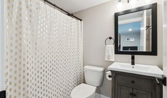 9174 207th Ave, Anamosa, IA 52205