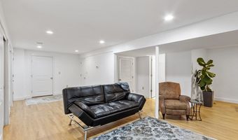 35 Quail Run, Ayer, MA 01432