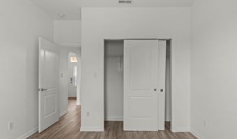 206 Meridian Gardens Ln, Indianapolis, IN 46217