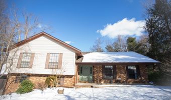 7902 Bittersweet Ct, Athens, OH 45701