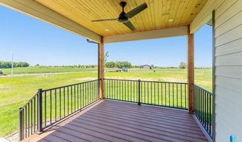 405 N Sunshine Ave, Brandon, SD 57005