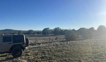 202 Couchman Trl, Ash Fork, AZ 86320