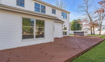 9 Glen Ct, Barnegat, NJ 08005