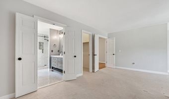 43949 BRUCETON MILLS Cir, Ashburn, VA 20147