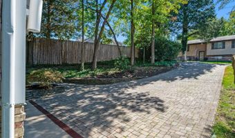 145 Spa Dr, Annapolis, MD 21403