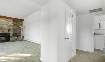 45 E LAKE Dr, Annapolis, MD 21403