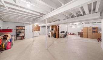 447 Sumark Way, Ann Arbor, MI 48103