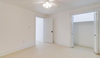 304 Ruella # C Ave, Bay St. Louis, MS 39520