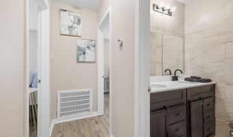 2130 Driftwood Dr, Biloxi, MS 39531