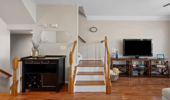 20430 CHETWOOD Ter, Ashburn, VA 20147
