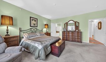 28 N De Baun Ave 304, Airmont, NY 10901